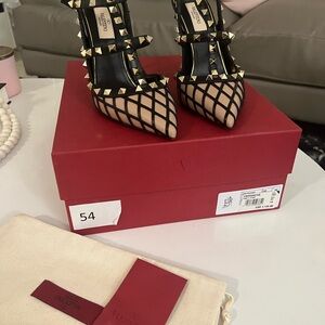 They are like new. I only used them once. It has its box and its dust bag